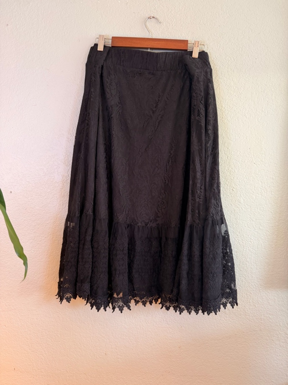 Torrid Lace Black Whimsigoth Full Lined Tiered Flowy Bohemian Skirt 1X - Picture 7 of 12